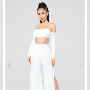 Fashion Nova Someone Loves Me Pantset❄️🤍